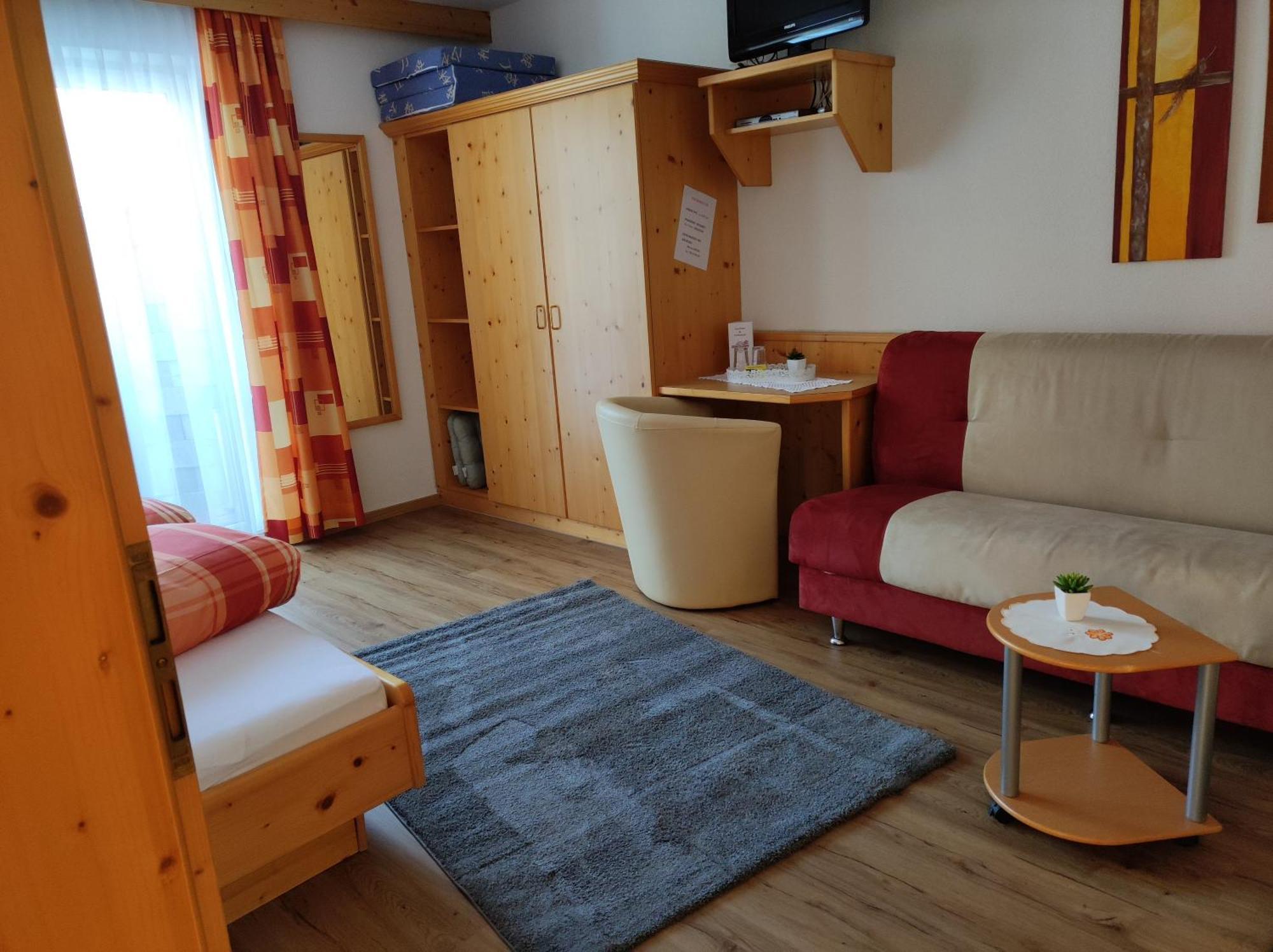 Gaestehaus Maria - Privatzimmer Nassereith Bagian luar foto